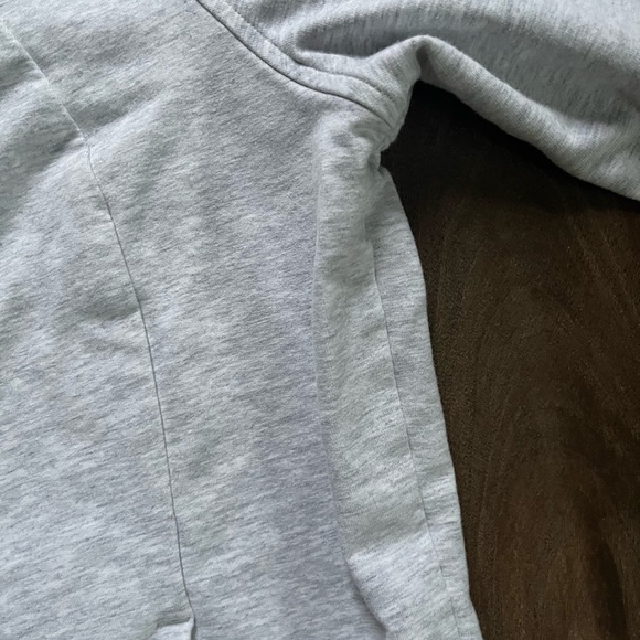 Lululemon Scuba Crew - Picture 5 of 6